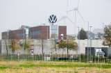 Volkswagen: készen állnak a sztrájkra a német dolgozók – már a jövő héten megkezdődhet
