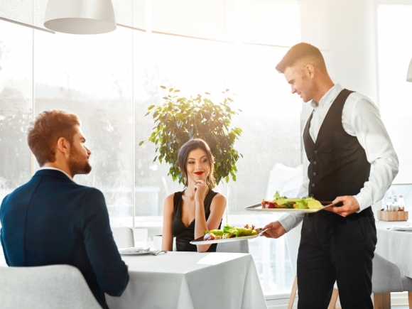 Munkaerőhiány-megoldásra javaslatok a turizmusban