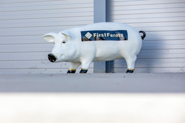 ÁTADTÁK A FIRSTFARMS HUNGARY KFT. ÚJ SERTÉSTELEPEIT