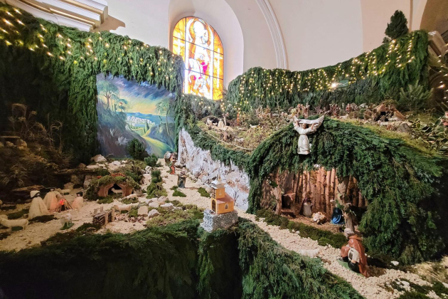 Már látogatható Európa legnagyobb beltéri betleheme Vörsön